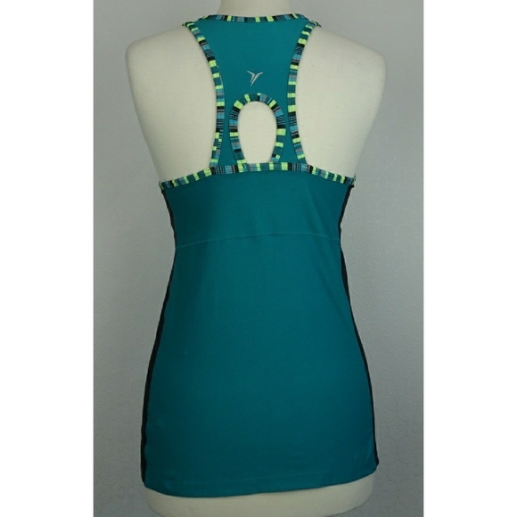 Old Navy Active Racerback tank top size L - Picture 3 of 11